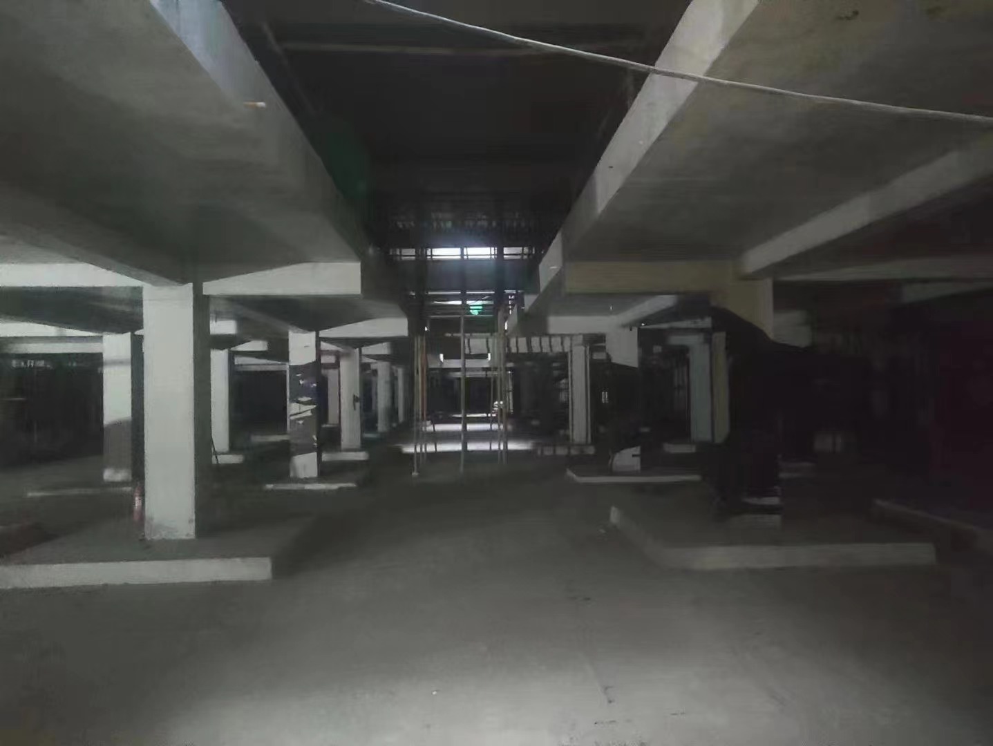 衢州山东又一个上海博普LOFT车库拔地而起